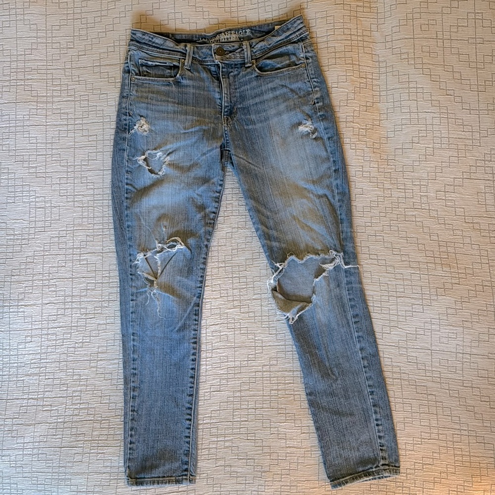 American Eagle Outfitters Distressed Denim Super Skinny Jeans
